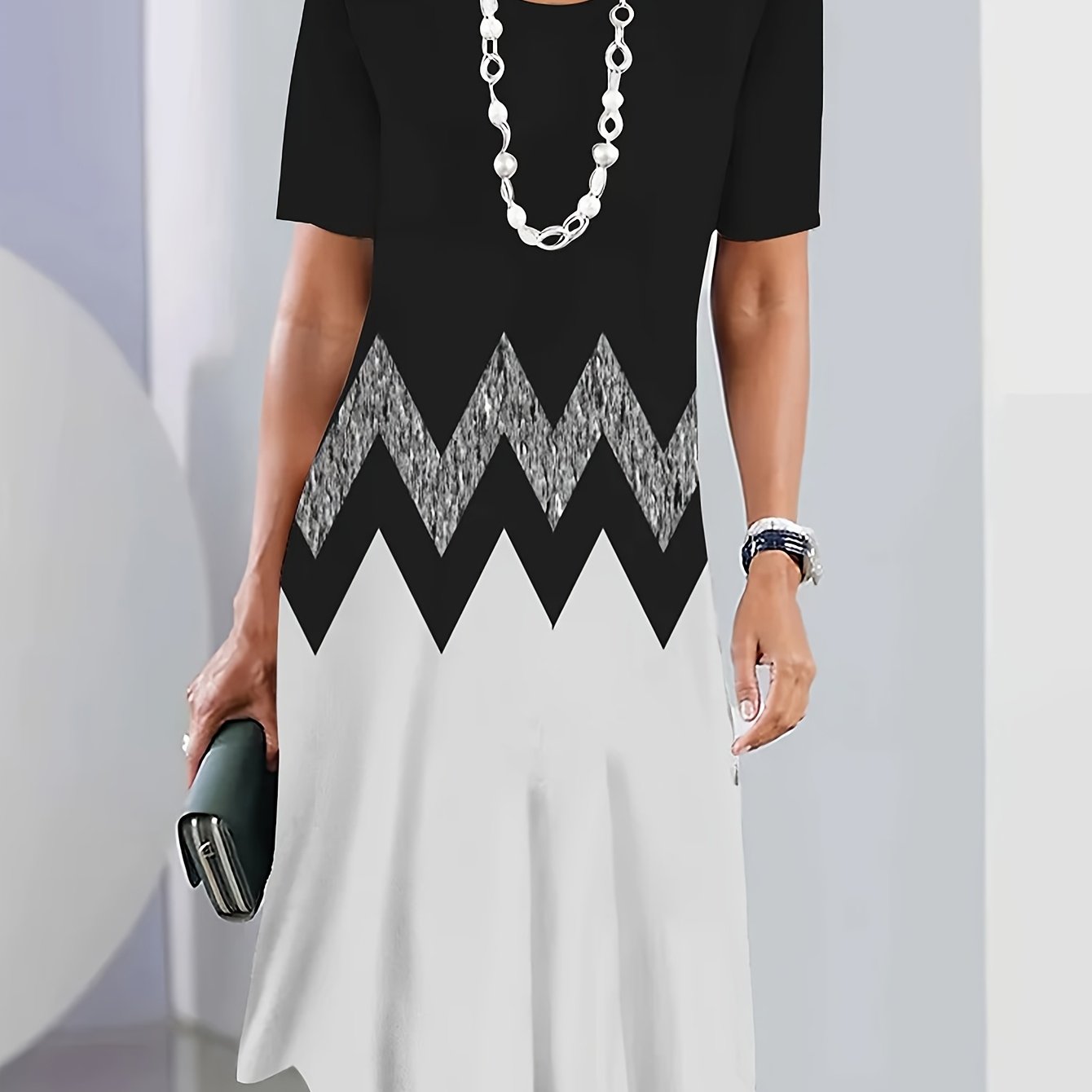 Plus Size Women's Fashionable Casual Loose Dress Short Sleeved Printed Round Neck Mid Length Skirt - Sales Savvy Shop